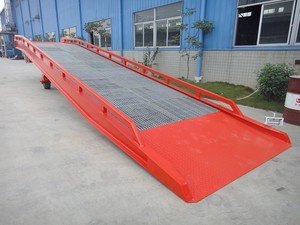 Rampa de muelle de carga móvil de 10 toneladas, plataforma de descarga de contenedores logísticos, rampa de carga móvil con manivela manual