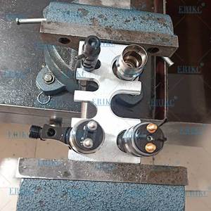 ERIKC nuovi strumenti di serraggio per iniettori Common Rail E1024132 smontare telaio strumento per BOSCH/DELPHI/DENSO - Product Image 4