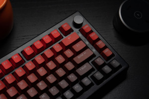 Teclado mecânico com botão de 82 teclas, teclas pbt de dupla injeção, três modos de conexão rbg retroiluminado