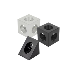 ตัวเชื่อมต่อมุมอลูมิเนียม CNC รุ่นปี 2020 รูปทรงลูกบาศก์ ตัวปรับมุม ตัวเชื่อมต่อสามทาง ตัวยึดมุม 90 องศา สำหรับเครื่องพิมพ์ 3 มิติ - Product Image 1