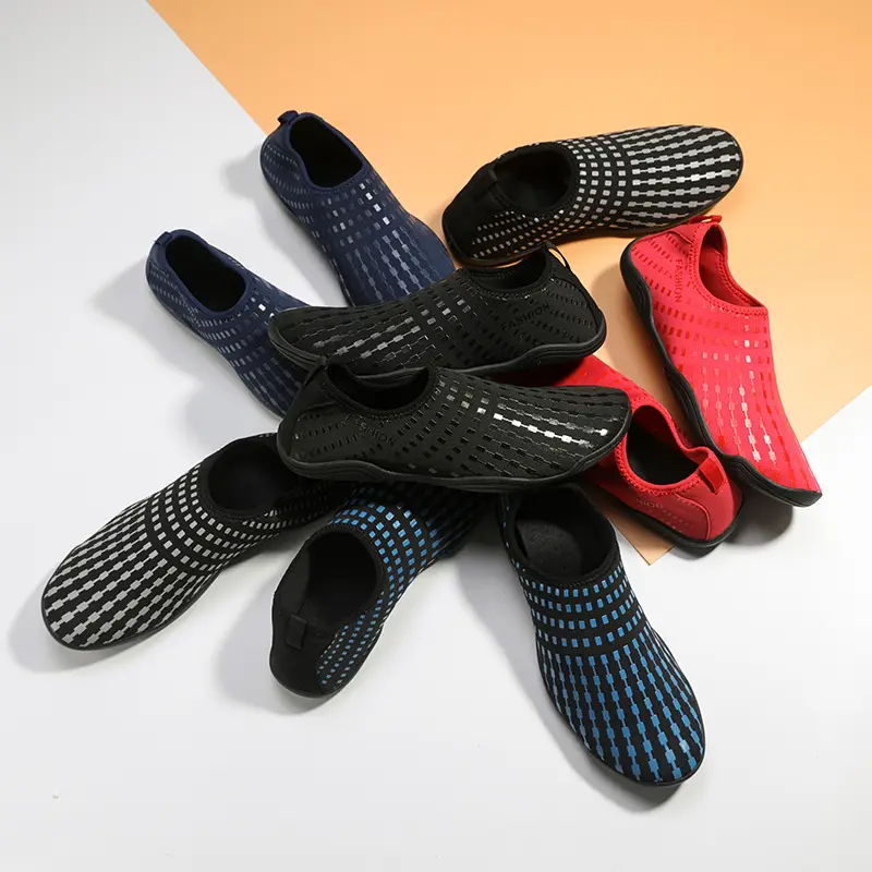 Free Sample 2012 Anti Slip Wholesale Latest Design For Water Shoes
