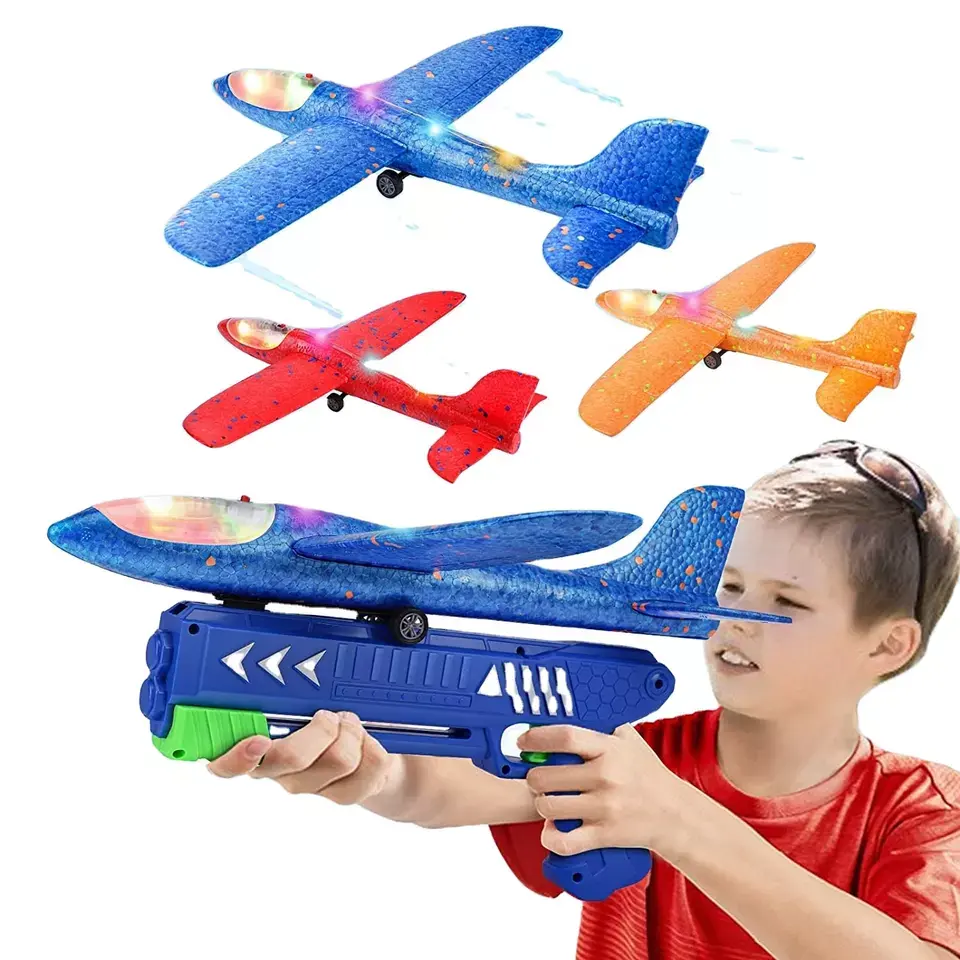 2023 vente chaude cadeaux d'anniversaire Sport de plein air jouets volants LED mousse planeur catapulte avion jouet 3 Pack avion lanceur avec lumière