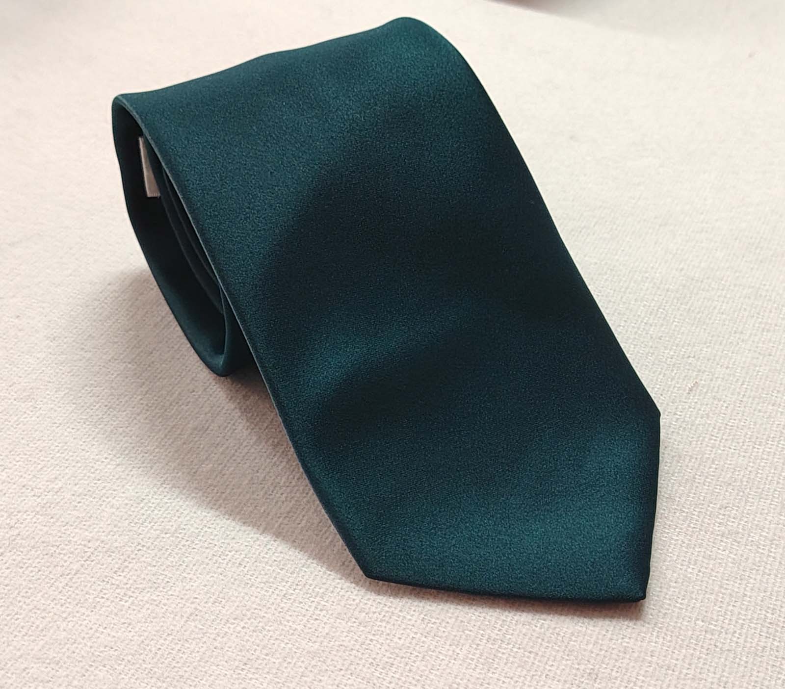 Verde oscuro