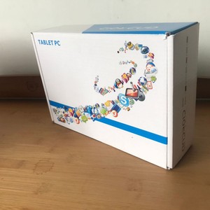カスタムボックスロゴリサイクル包装ボックスオフセット印刷段ボール箱ラップトップコンピュータ出荷用