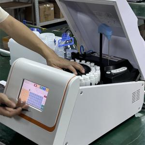 Заводская машина для анализа крови с сенсорным экраном 120 тесты в час клинический полностью автоматический анализатор химии VET - Product Image 5