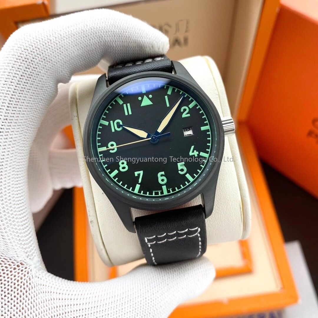 สีเขียว