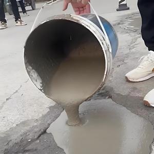 Modern atölyeler için yüksek yoğunluklu kendinden tesviye endüstriyel epoksi zemin cila profesyonel sonuçlar Premium çimento refrakter