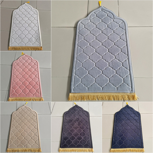 Müslüman ramazan seccade Islam flanel halı ibadet diz çökmek kabartma seccade kaymaz yumuşak taşınabilir seyahat dua paspaslar