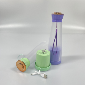 BPA <strong>Free</strong> 400ml Electric Juicer Mini Portable Blender Fruit <strong>Mixers</strong> Portable Mini Blender for Fresh Juice - Product Image 3