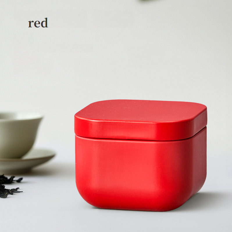 Rouge (Stock AE)***