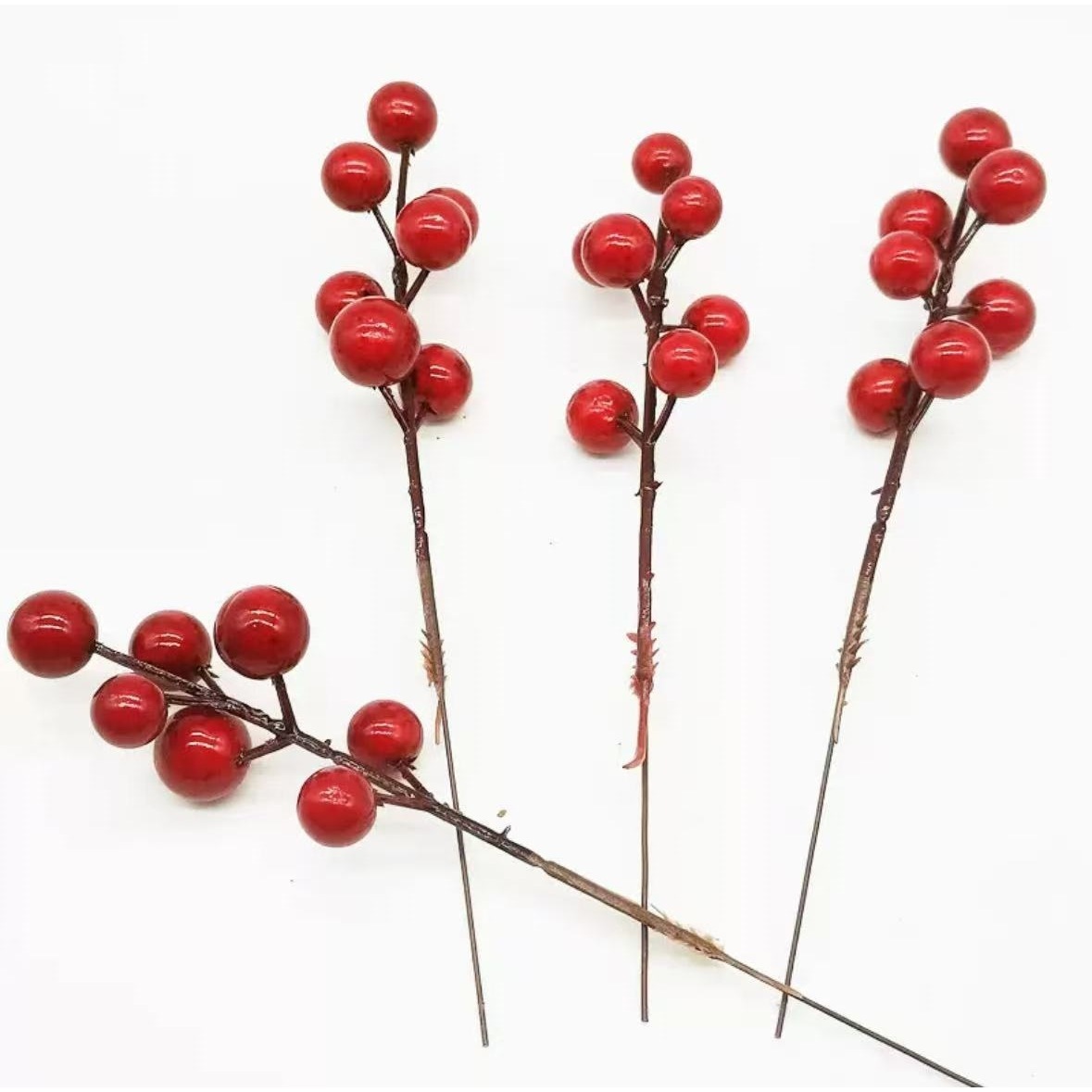 Seven-headed red fruit