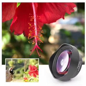 Ulanzi 75mmスマートフォンマクロレンズAFフォーカスモード歪みなし17mmクリップ写真撮影および映画撮影用 - Product Image 1