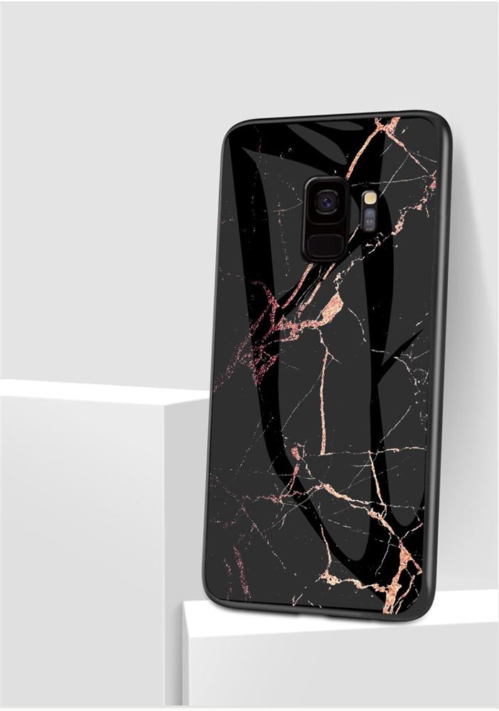 สีดำแดง