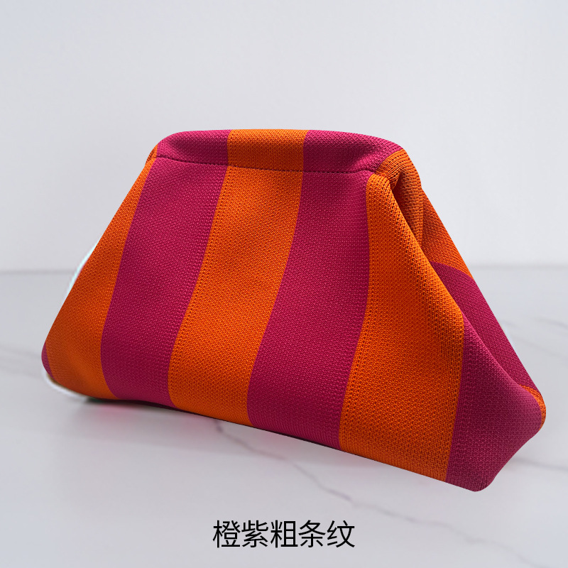 Rayures orange-violet