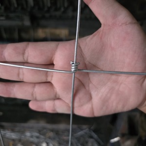 Hàng rào gia súc mạ kẽm nhúng nóng nặng 1.5*50m và 1.8*50m lưới liên kết cho chăn thả gia súc ở Úc - Product Image 5