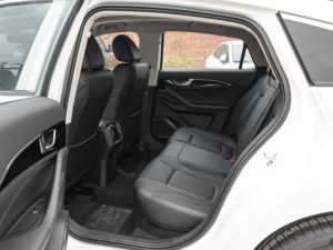 <strong>2025</strong> <strong>Best</strong> Selling Faw Bestune B70 Hatchback 1.5T Automatic Gasoline Car R18 FWD Turbo Engine <strong>Best</strong> Price for 5 Seats Automobile - Product Image 5