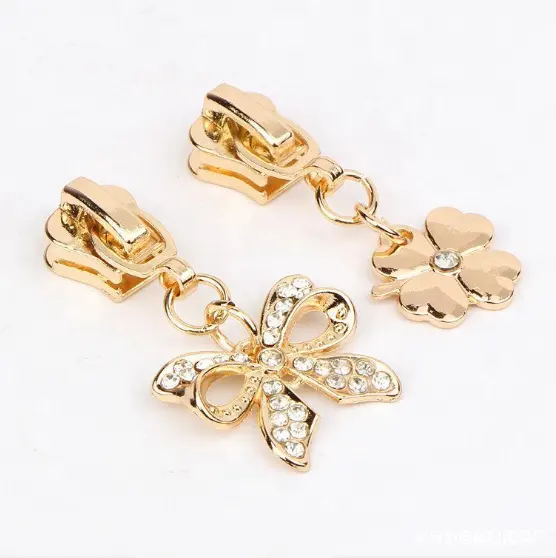 New Fancy Custom auto lock Metal zipper slider puller easy pull with butterfly clover puller for #5 zipper clothe accessories