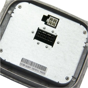 LEDヘッドライトバラスト制御モジュールOE <span class=keywords><strong>A2218706389</strong></span> 2218706389用SクラスW221 S300 S350 S400 S600 2011 2012 2013