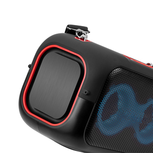 Stereo Sound Portable Outdoor Leistungs starke Party Home RGB Spieluhr Wasserdichter OEM Wireless Subwoofer Camping Custom ized Bass