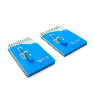 Logotipo personalizado Mini cuaderno en espiral con bolígrafo Tamaño A5 con encuadernación de hojas sueltas Impreso PP PVC Cubierta Nuevo diseño para la promoción - Product Image 5