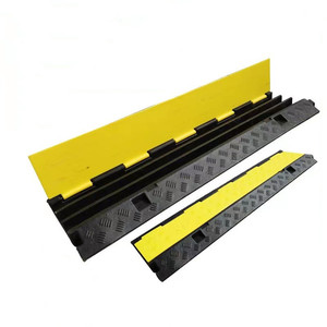 Profesyonel 3 kanallı kauçuk hız Bump kablo koruyucu karayolu güvenliği kablo rampası 2 kanallı tasarım - Product Image 2