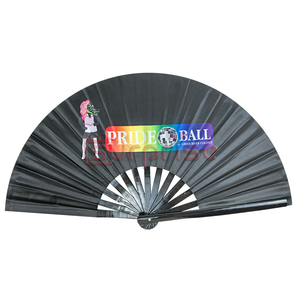 Lgbt שמח גאווה חודש אוהדת יד ענק קשת במבוק אוהד ענק עם לוגו מותאם אישית להיות עצמך עיצוב מאוורר - Product Image 3