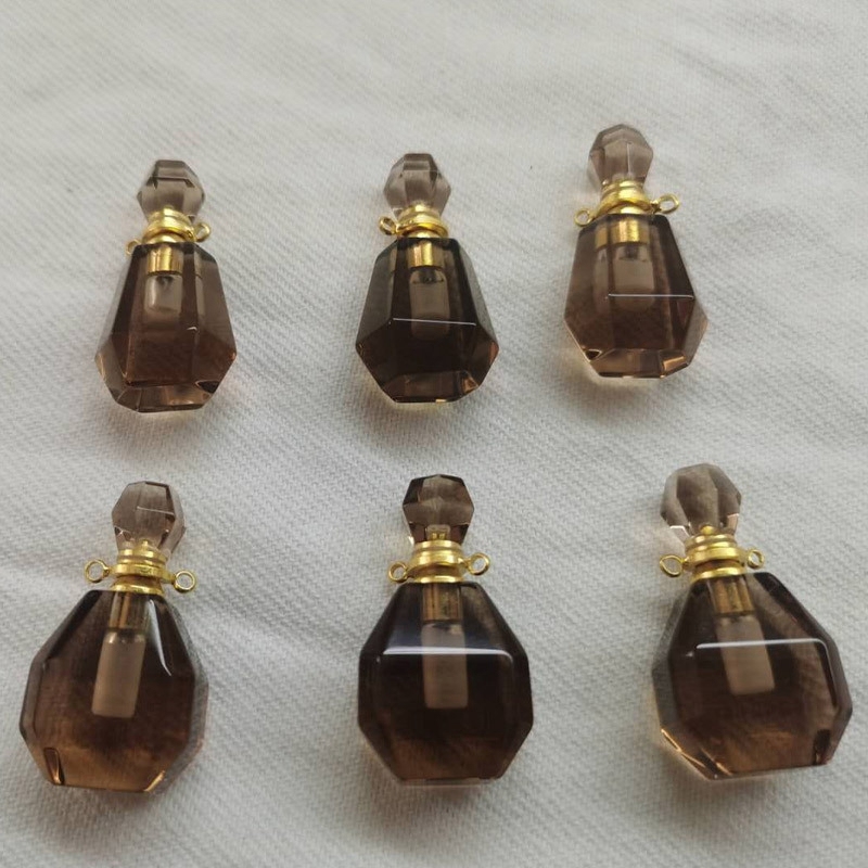 Bouteille de parfum de quartz fumé