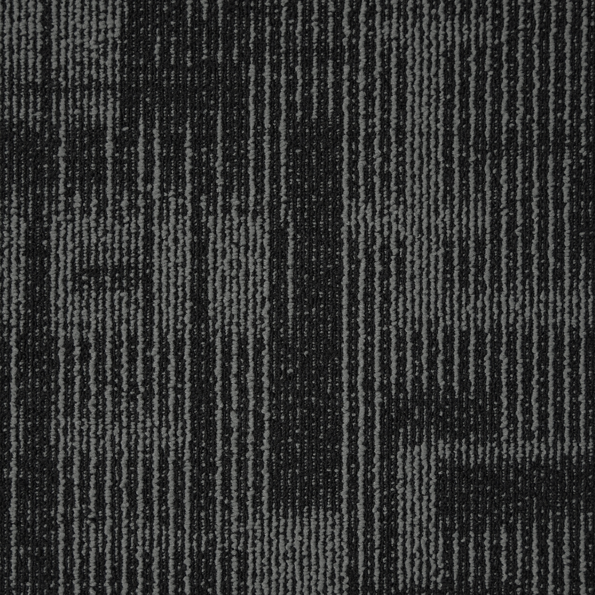 Gris oscuro