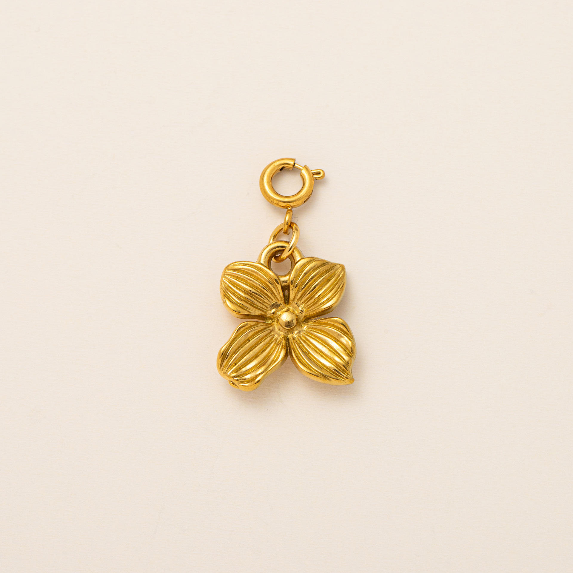 จี้ดอกไม้-ทอง