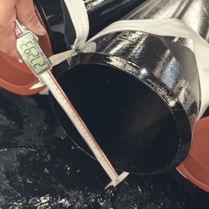 Tubería de acero al carbono negro API 5L Smls sin costura ASTM A106 GRB A53 GRB SCH40 SCH80 Tubería de petróleo y gas con tubería de buen precio