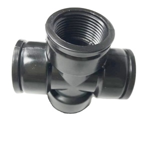 Técnica de acoplamiento de tubería cruzada de 4 vías de plástico cruzado roscado hembra PP para sistemas de riego y gestión de agua compatible con OEM