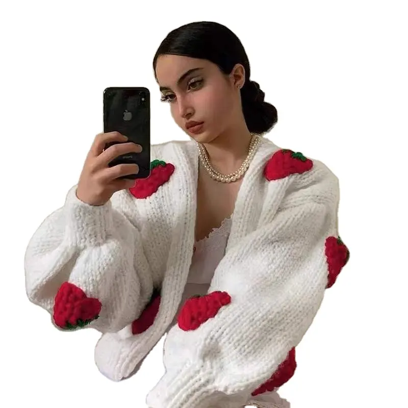 Suéter crop bordado de morango desenhos para mulheres