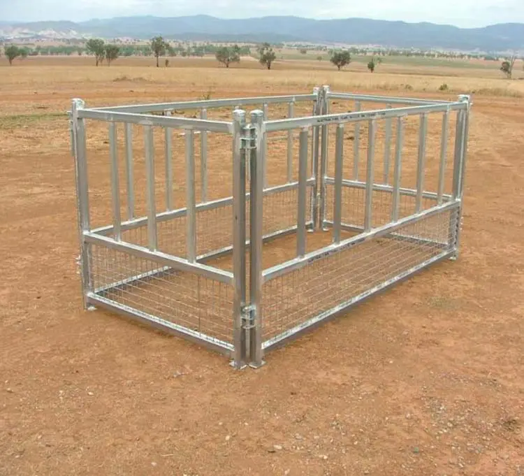 High quality galvanized and powder coated cattle cow steel animal hay feeder with roof