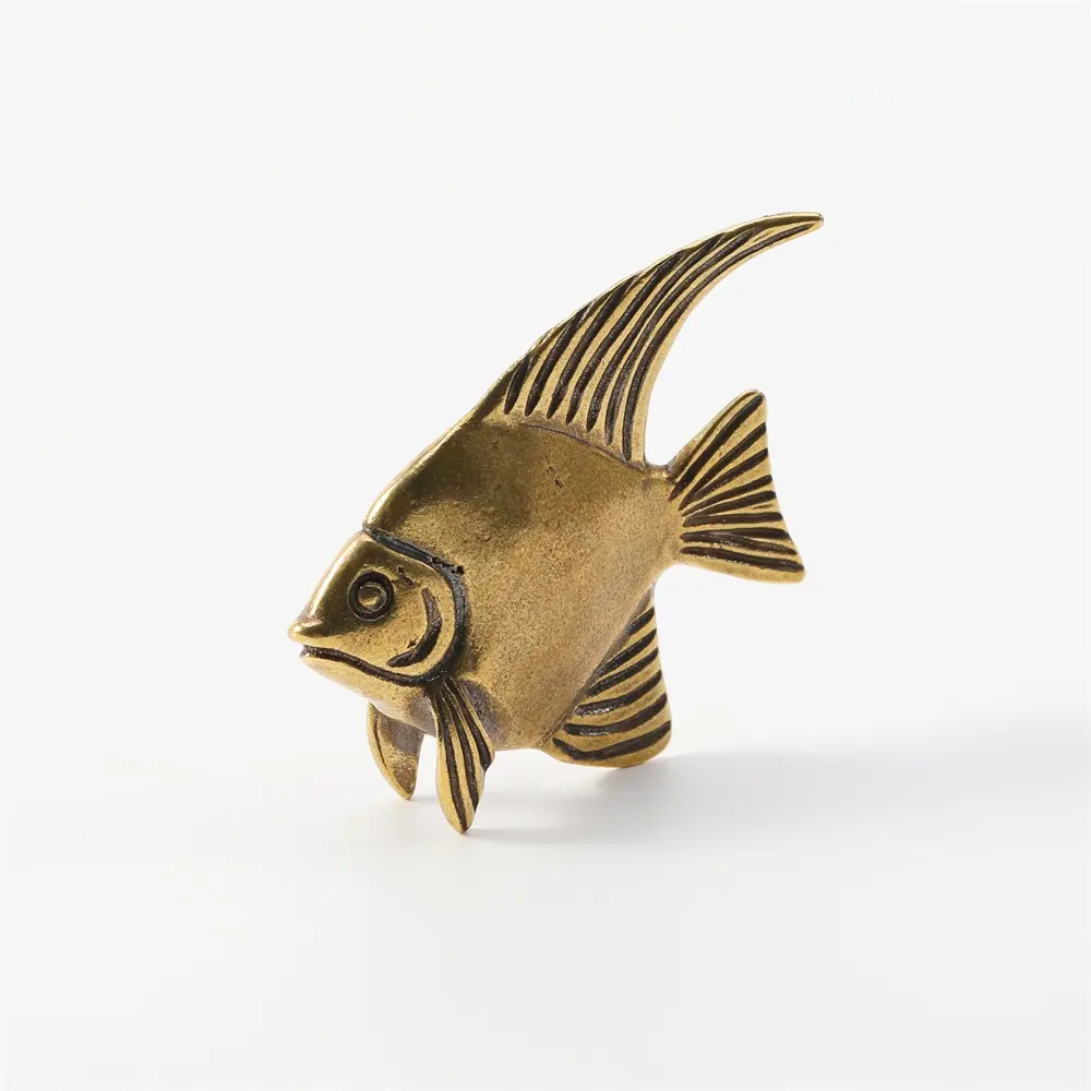 Милый латунный орнамент в форме рыбы