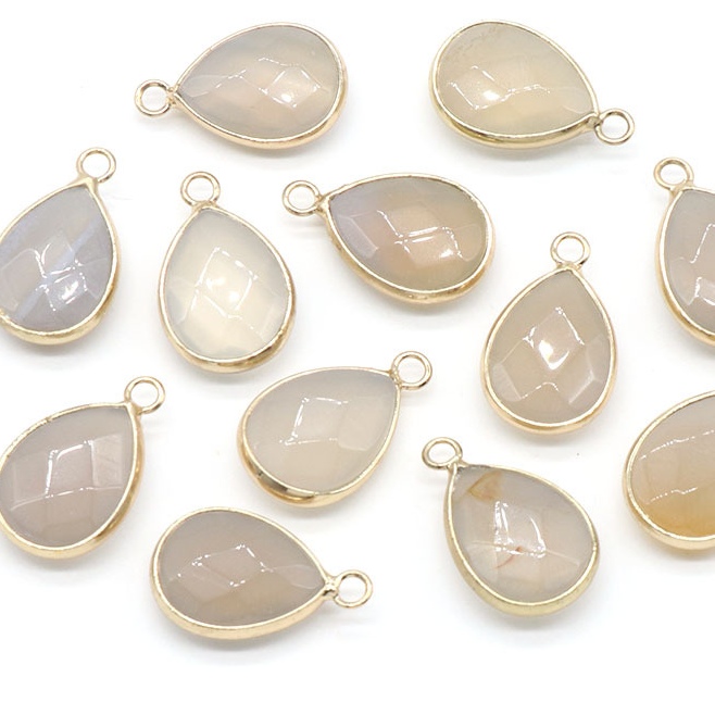 agate blanche