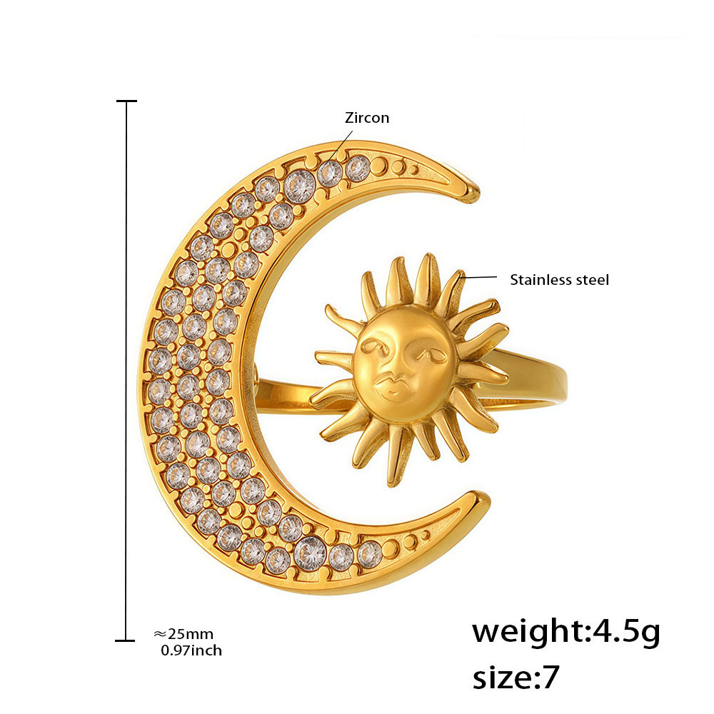 Gold white zircon ring. - Number seven