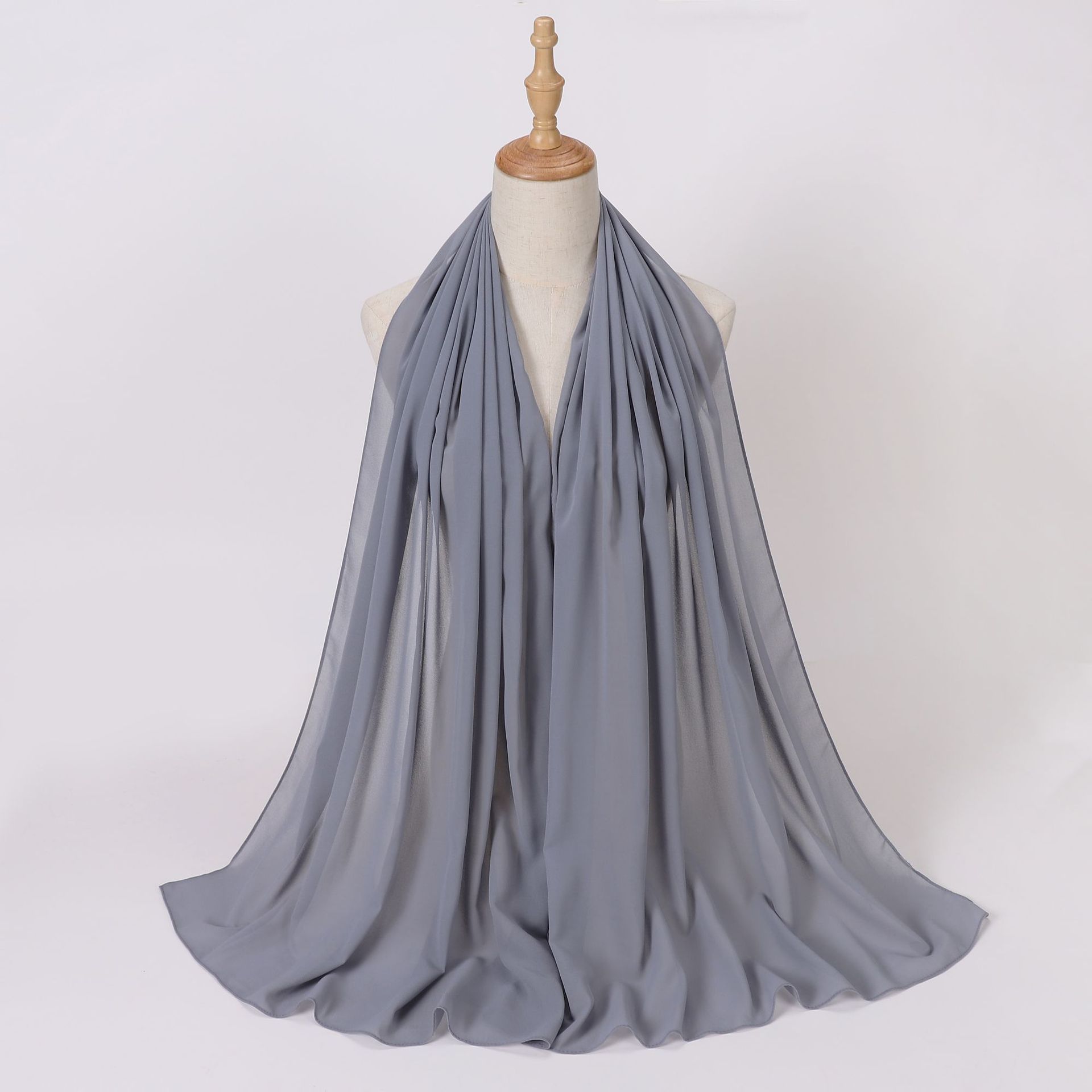 24 gris foncé