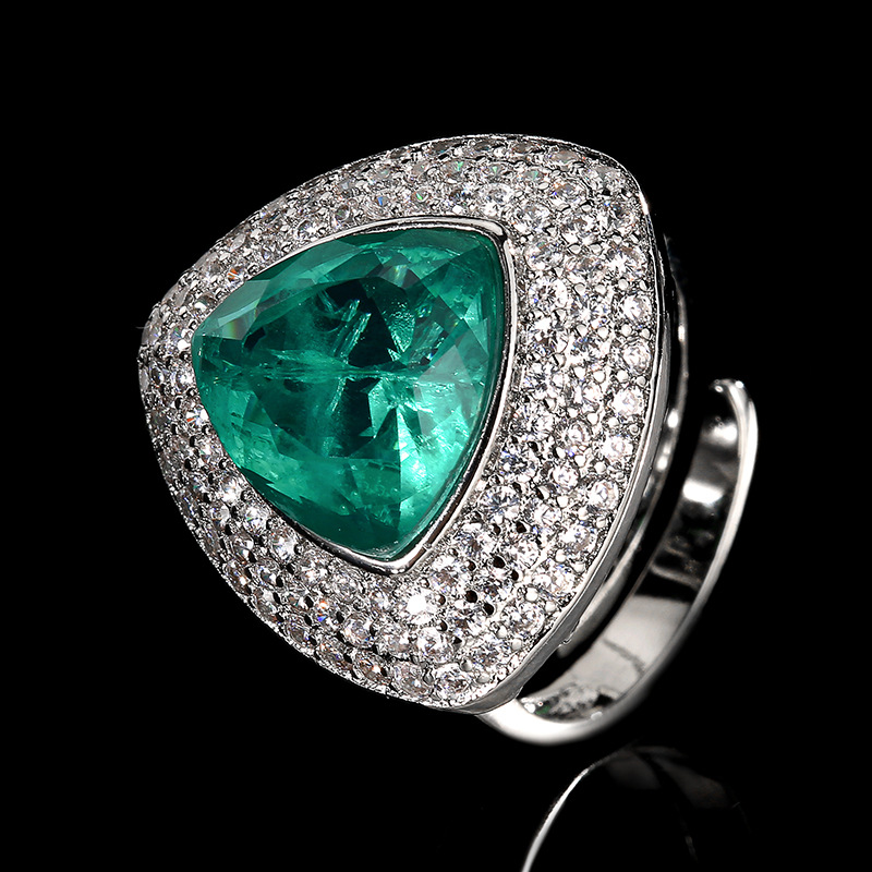 Emerald ring