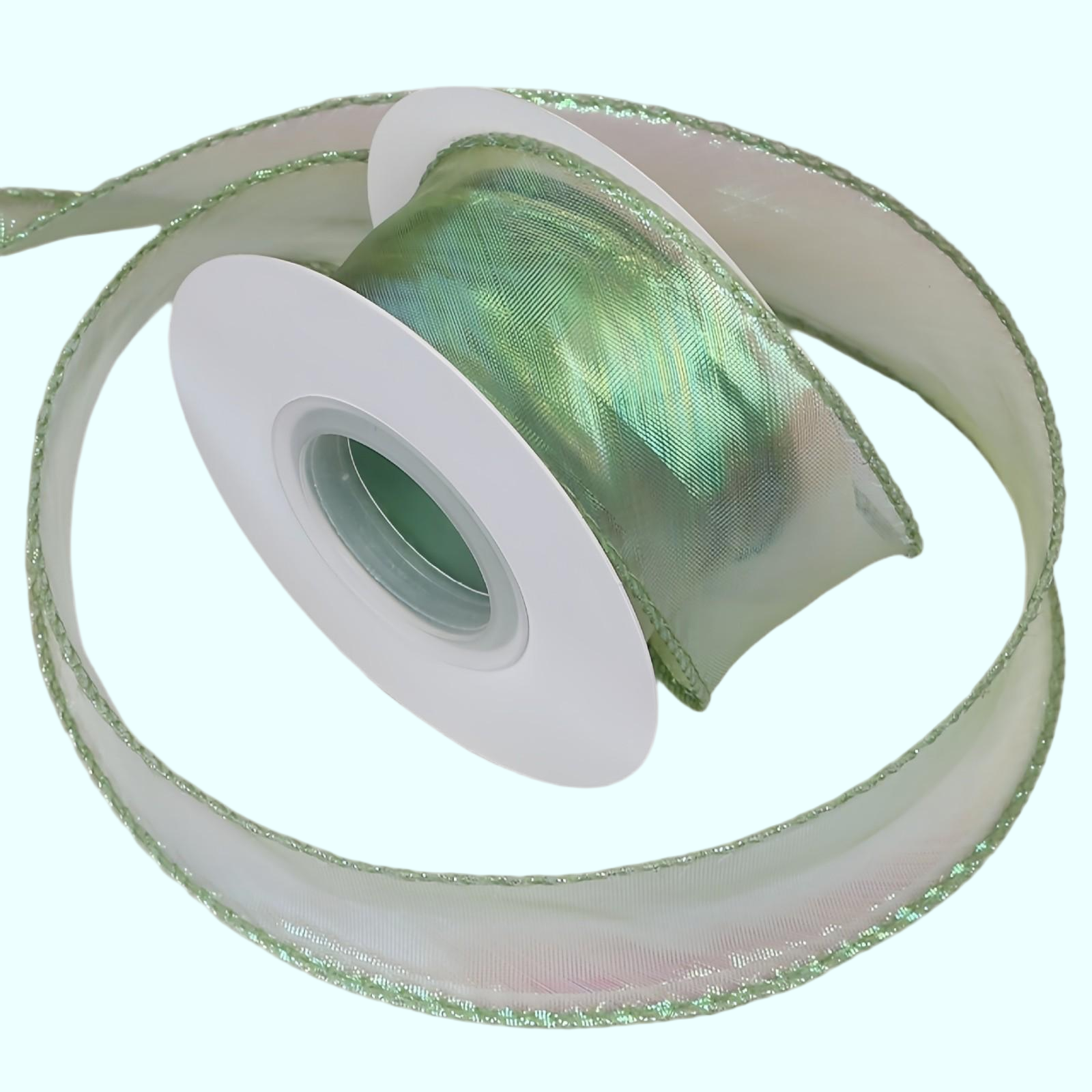 สีเขียวอ่อน