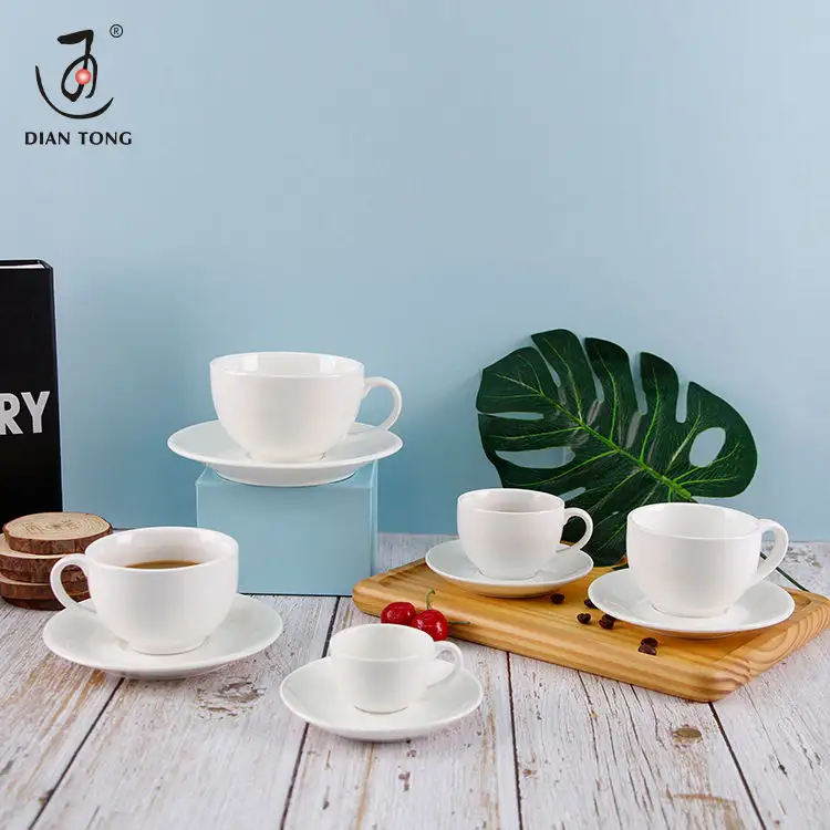 Juego de 6 tazas de café de porcelana de cerámica personalizadas para restaurante blanco, tazas de café expreso con logotipo, tazas de té capuchino y platillo