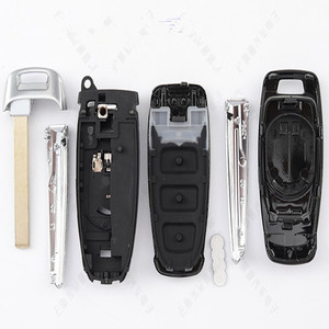 Au-di A1 A4 A6 A8 Q2 Q3 Q5 Q7 R3 RS3 RS5 S1TT用3ボタンスマートリモートカーキーシェル - Product Image 6