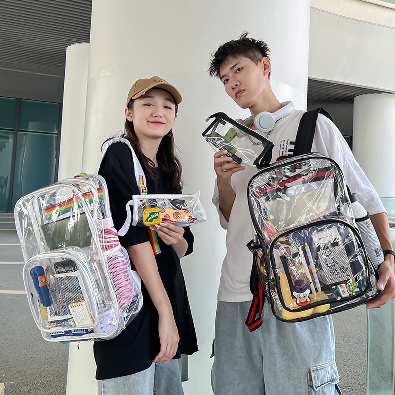 ชุดเซ็ตสองชิ้นสีดำและแดง