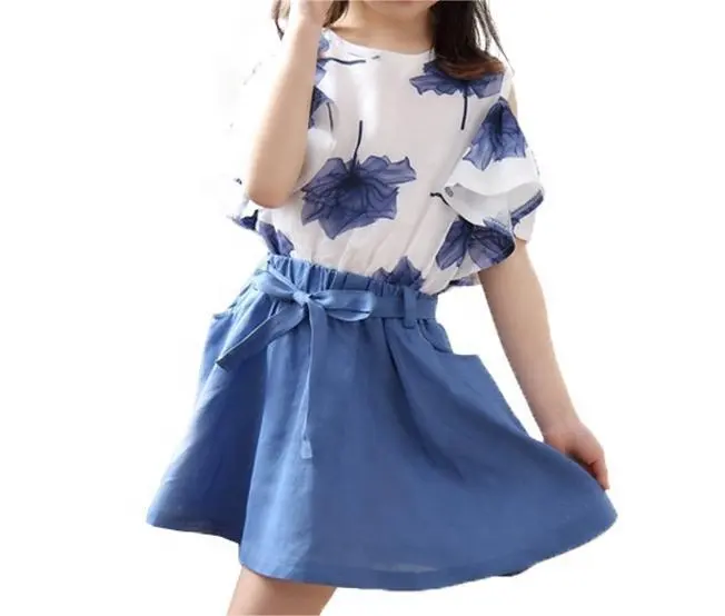 女の子の夏のドレスのための女の子の学校スタイルのメープルリーフドレス子供女の子高級服セットファッションショートスカート2023