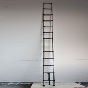 4,1 m moderne Edelstahl-Teleskop leiter Aluminium-Stufenleiter isolierung Merkmale Gerüst Dachboden leiter funktionen Faltbar