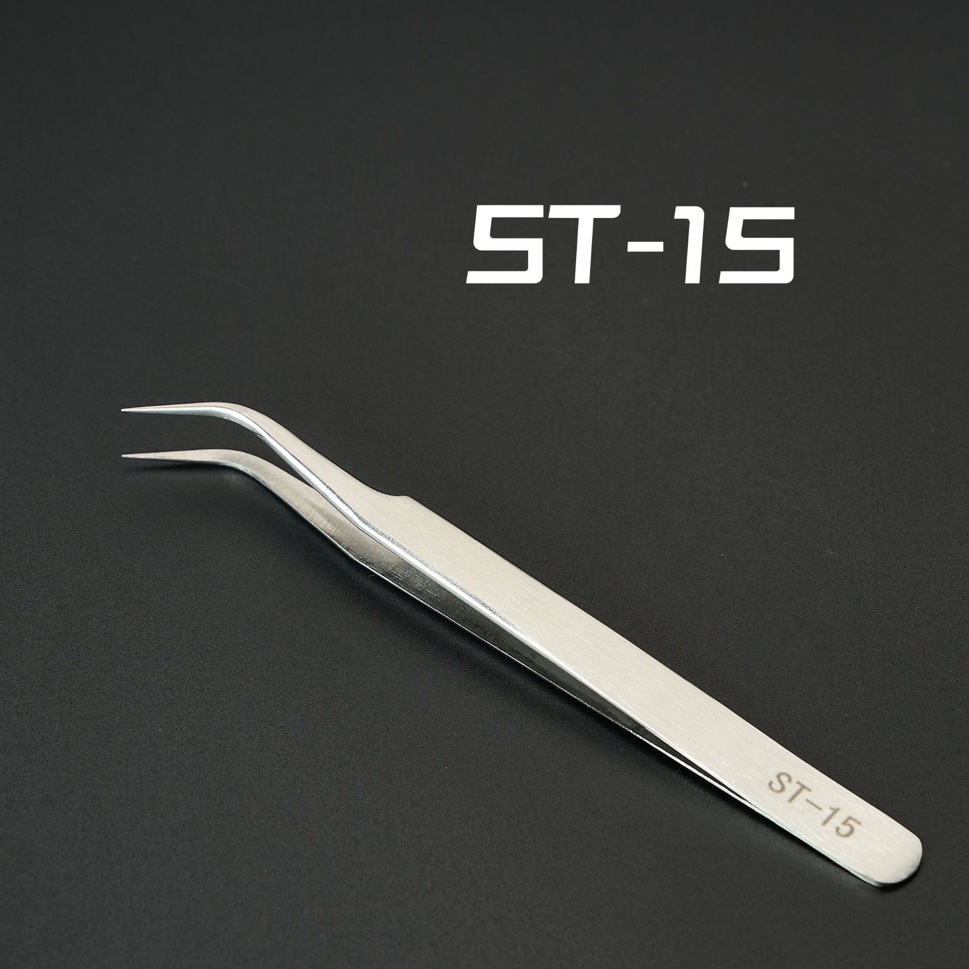 ST-15 con la scatola di plastica