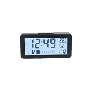 Nuovo orologio da tavolo quadrato Desktop LCD di moda tre gruppi di allarme digitale Smart orologi da tavolo calendario della temperatura della data di ora - Product Image 2