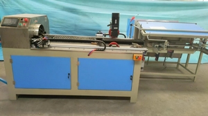 Thickness 15mm Factory Price Automatic <strong>Loading</strong> and <strong>Unloading</strong> Single-knife <strong>Paper</strong> Tube Cutting <strong>Machine</strong> - Product Image 2