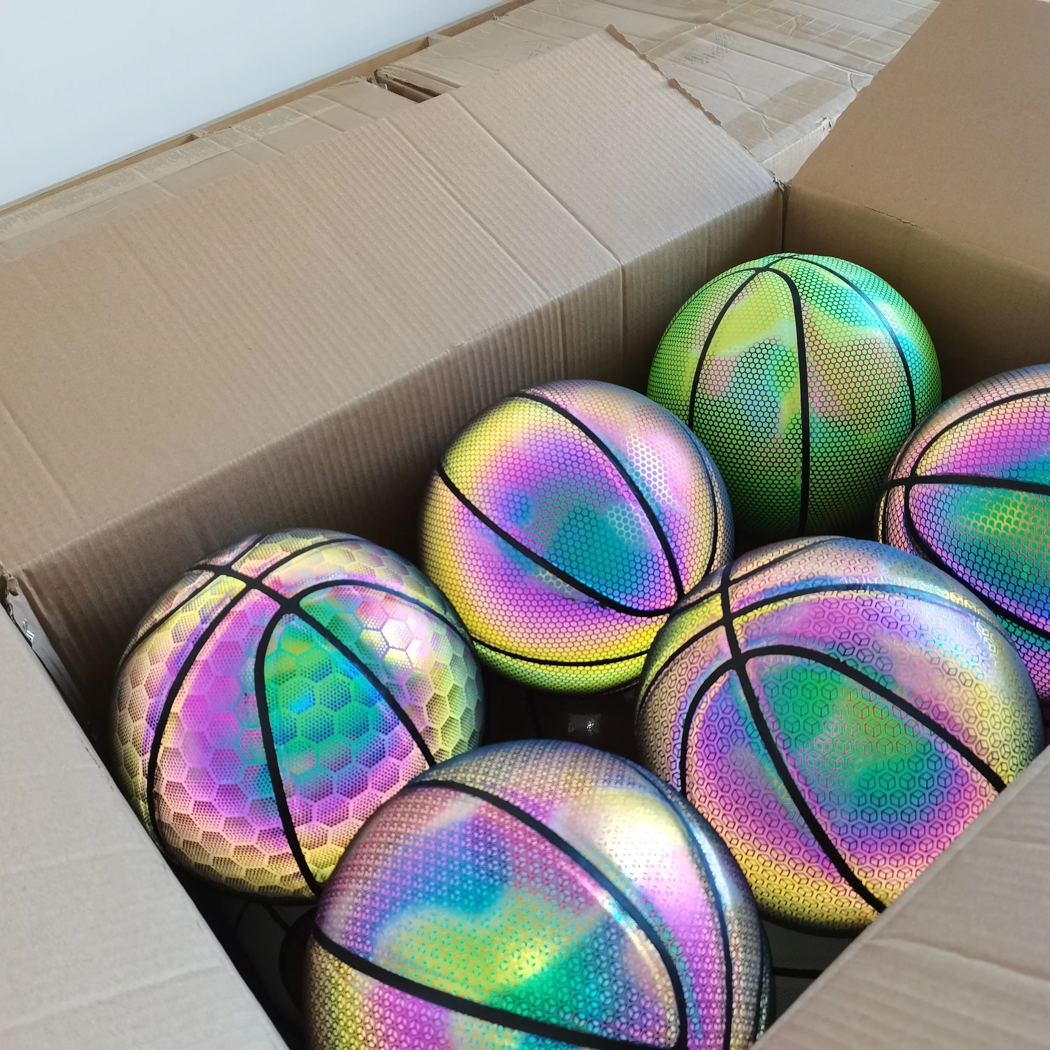 Bolas holográficas de baloncesto, LOGO luminoso reflectante, personalizado, venta directa de fábrica, OEM