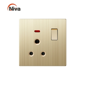 Enchufe de pared eléctrico Salida universal multifuncional USB e interruptor Panel de metal - Product Image 5