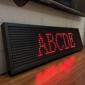 2024 personalizzazione del negozio all'aperto ha portato il segno del programma di rotolamento ha portato la luce pubblicità Multi colore mobile schermo Led Display Board - Product Image 4
